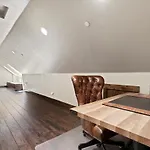 Cyh1012 - Hidden Cedar Home