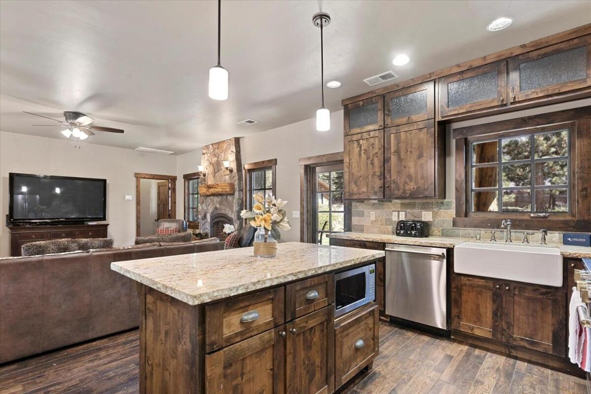 Cyh1012 - Hidden Cedar Holiday home *